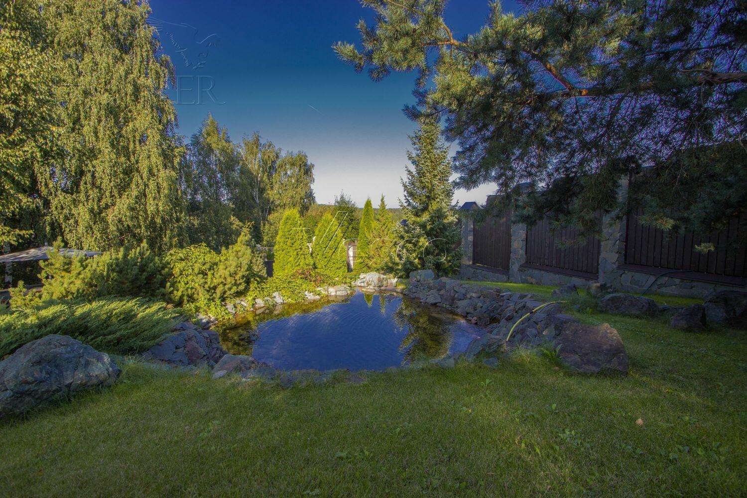 2-этажный коттедж 560 м² с отделкой