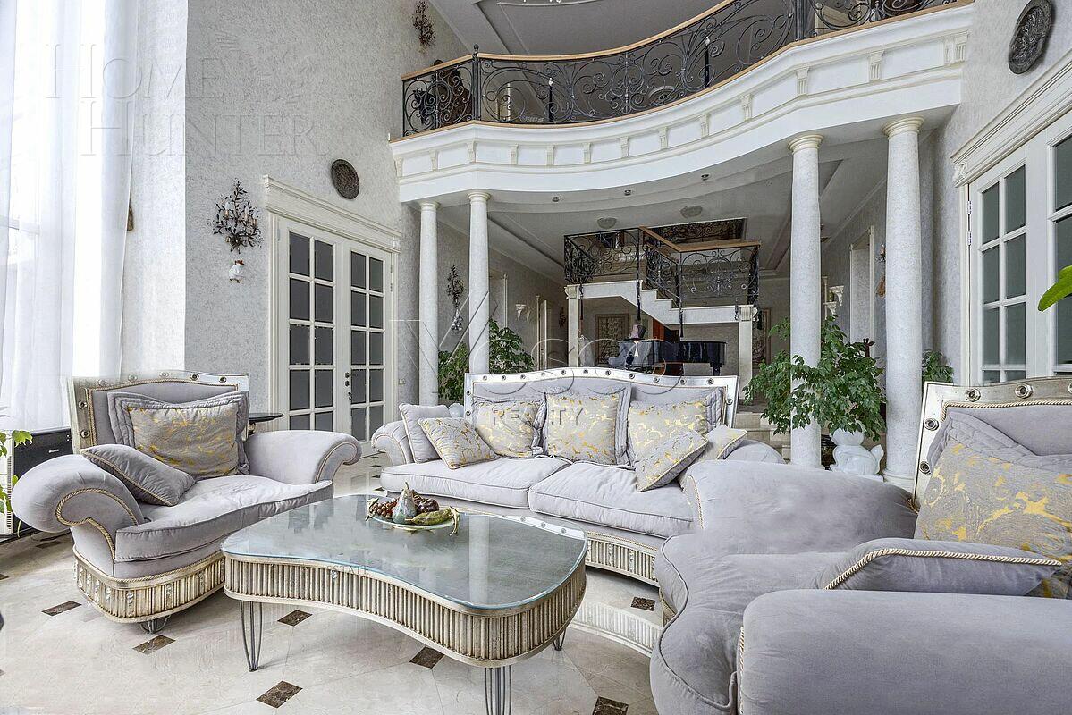 2-этажный коттедж 540 м² с отделкой