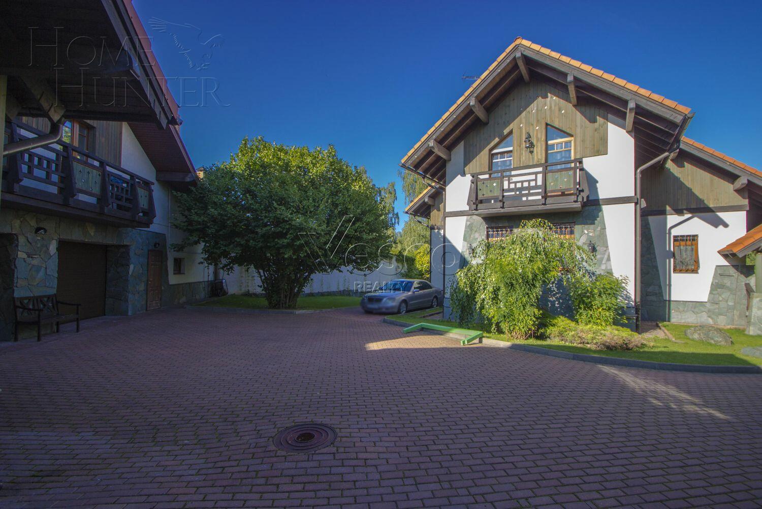 2-этажный коттедж 560 м² с отделкой