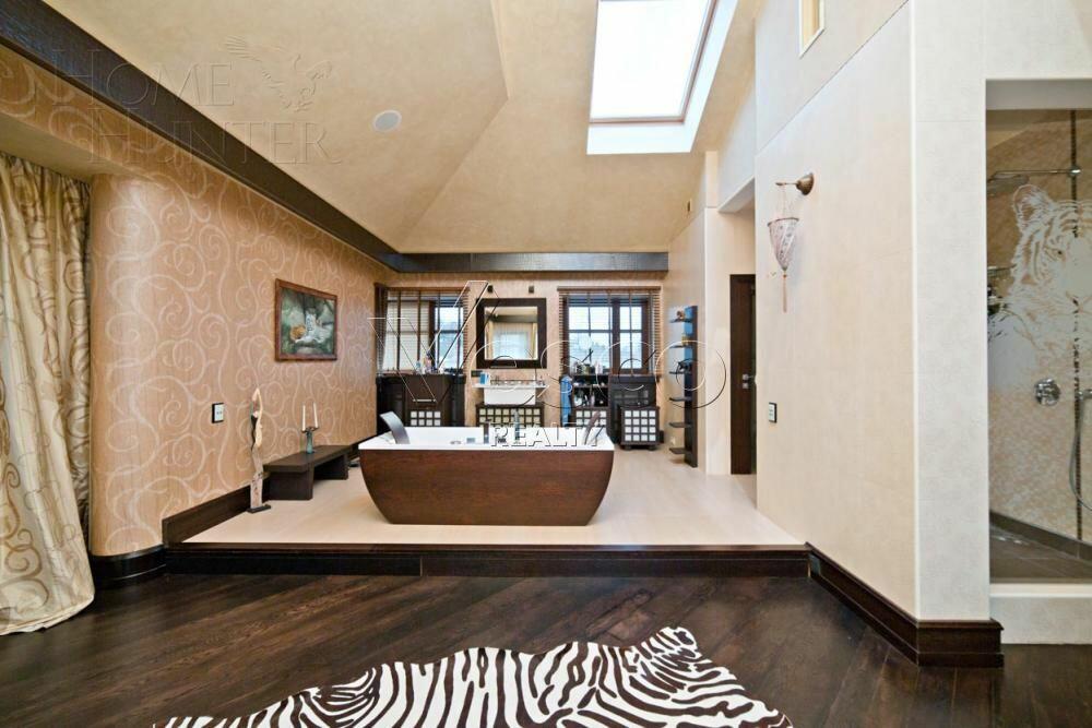 2-этажный коттедж 1 300 м² с отделкой