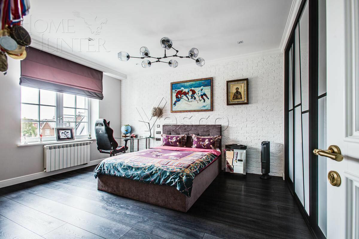 3-этажный коттедж 550 м² с отделкой