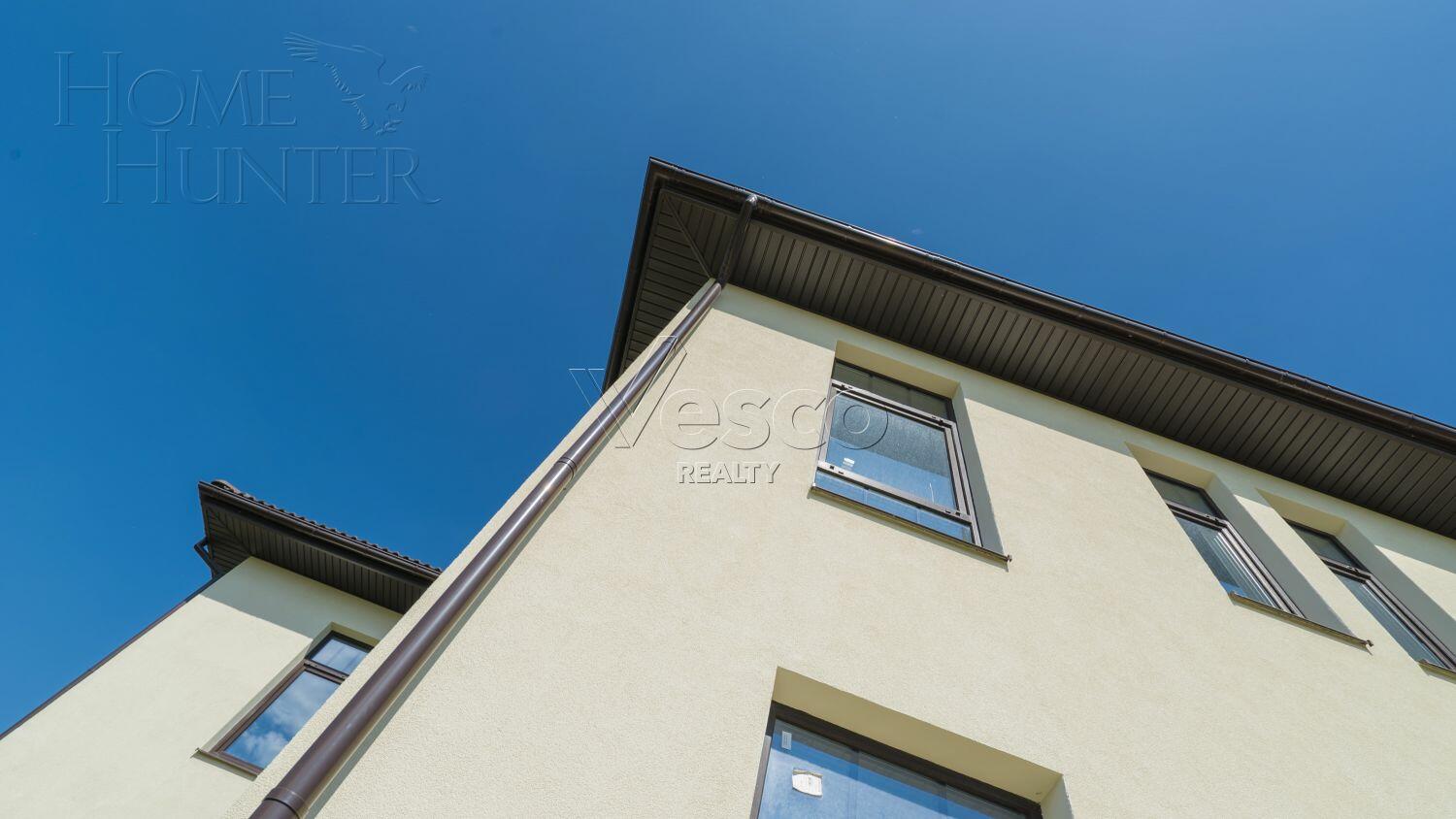 4-этажный коттедж 800 м² без отделки