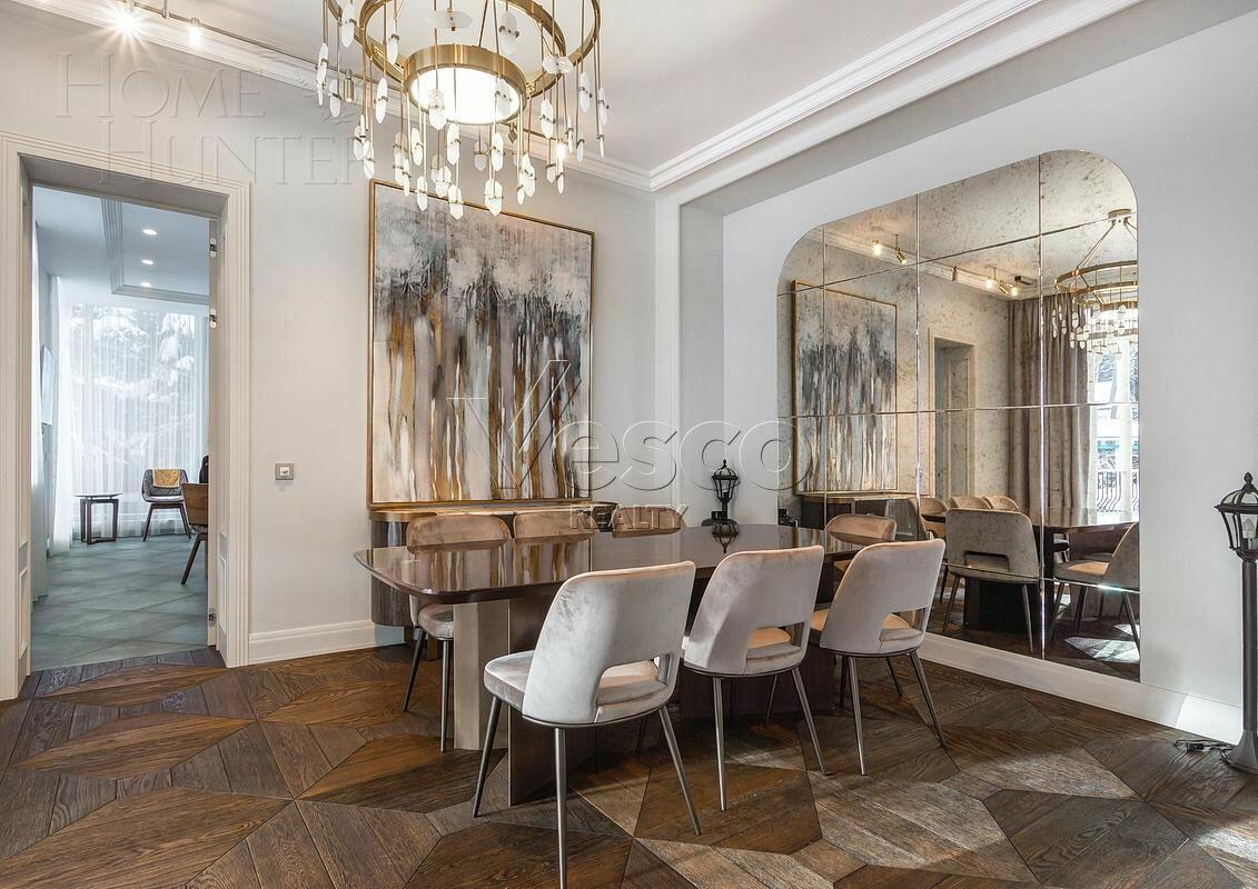 2-этажный коттедж 1 214 м² с отделкой