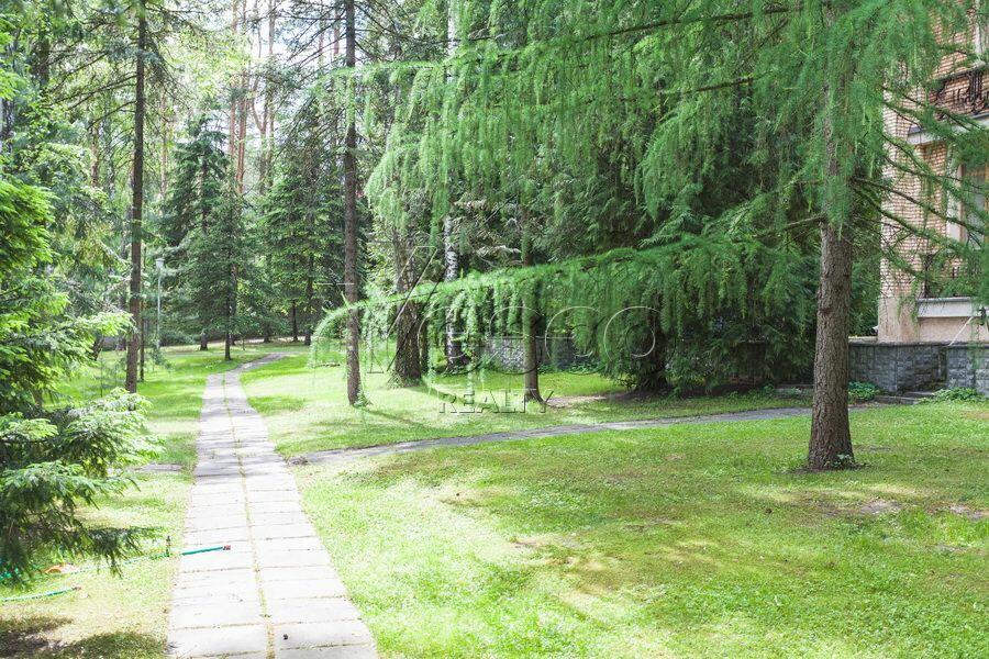 2-этажный коттедж 580 м² с отделкой