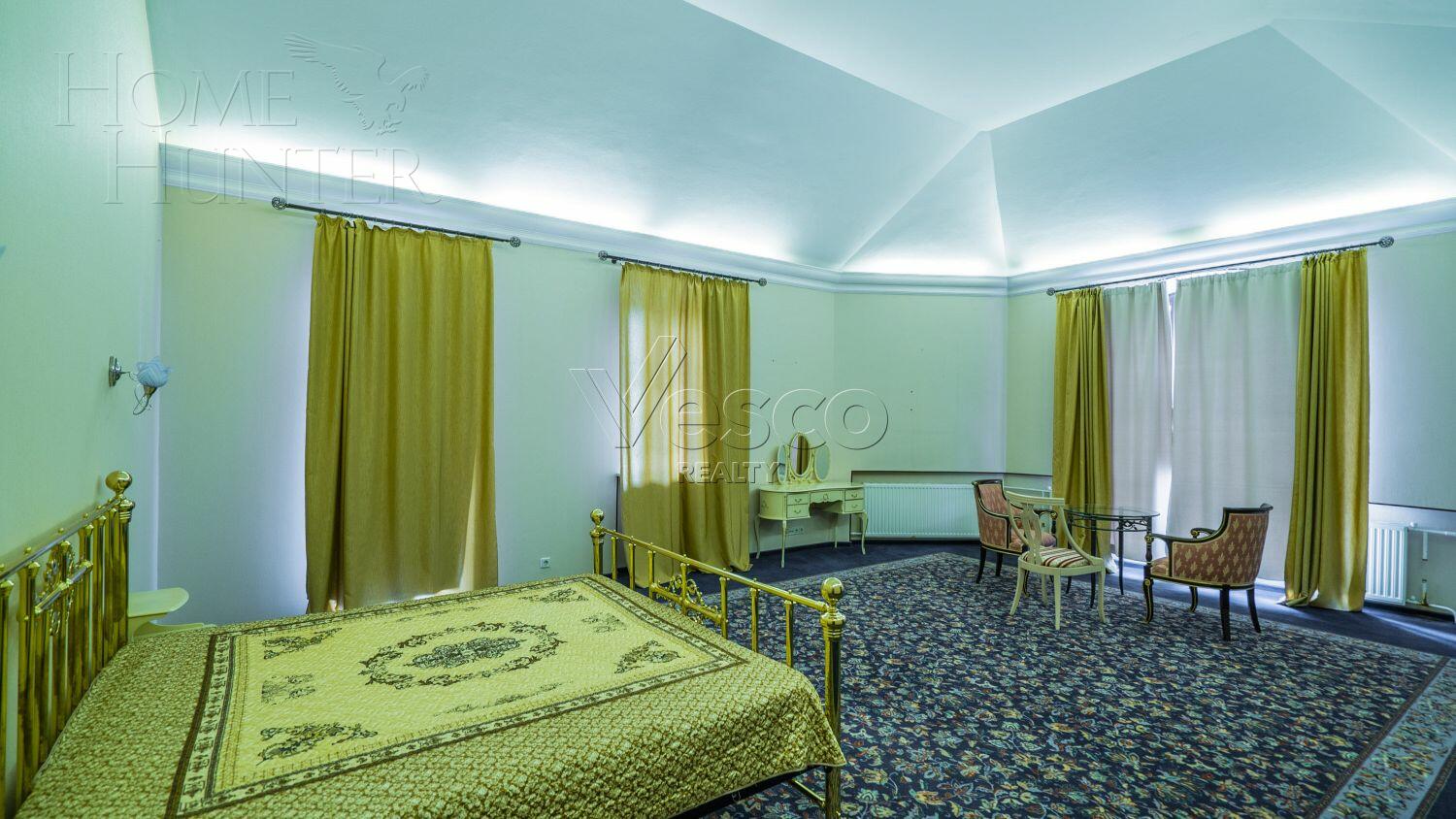 2-этажный коттедж 900 м² с отделкой