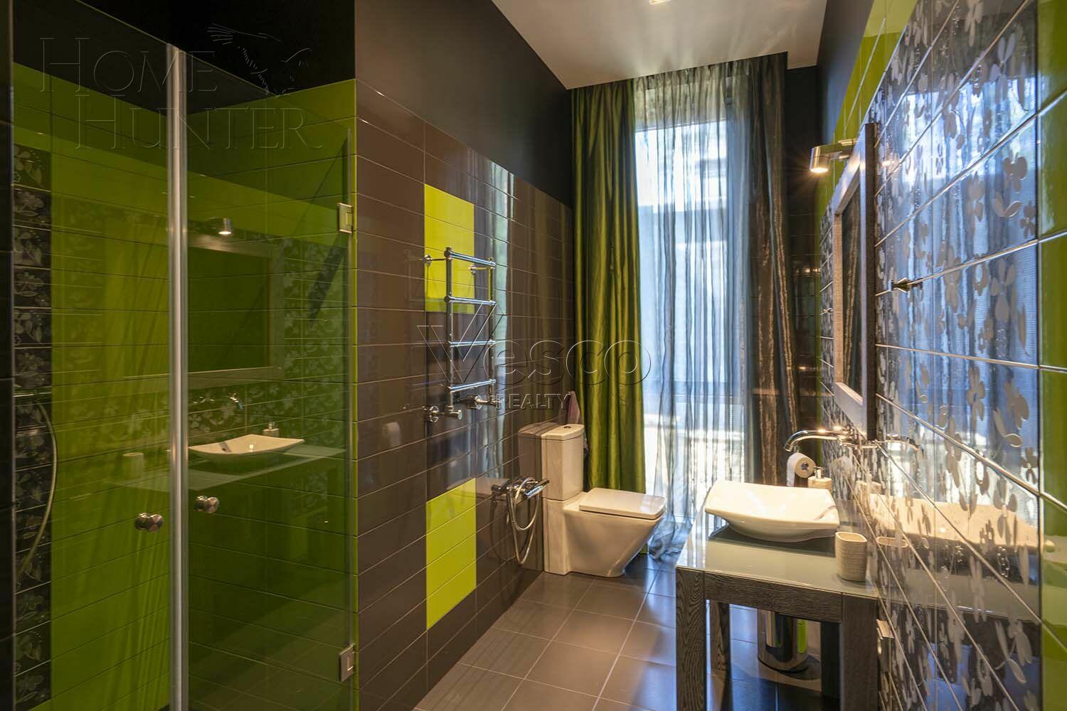 2-этажный коттедж 1 518 м² с отделкой