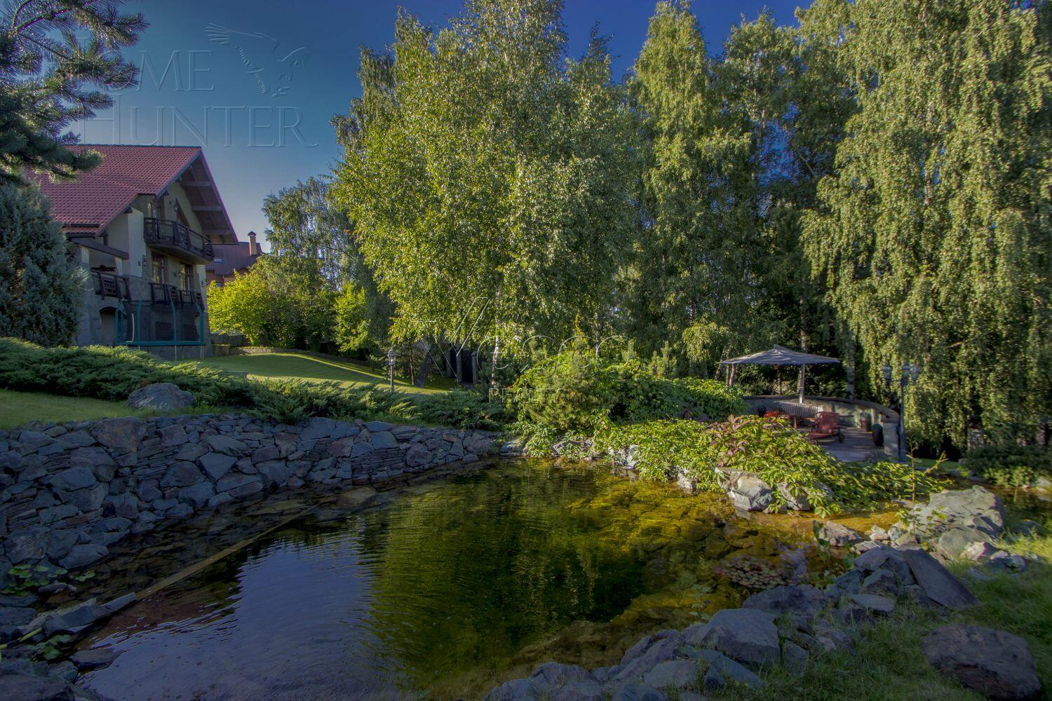 2-этажный коттедж 560 м² с отделкой