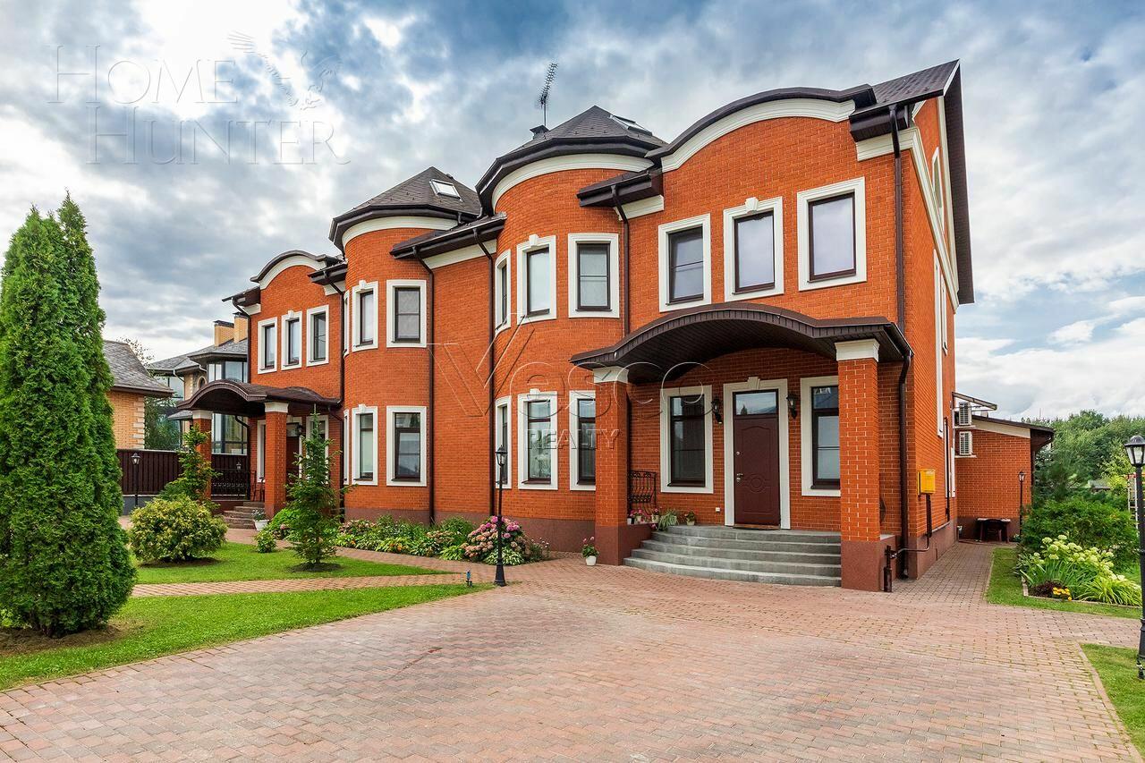 3-этажный коттедж 786 м² с отделкой