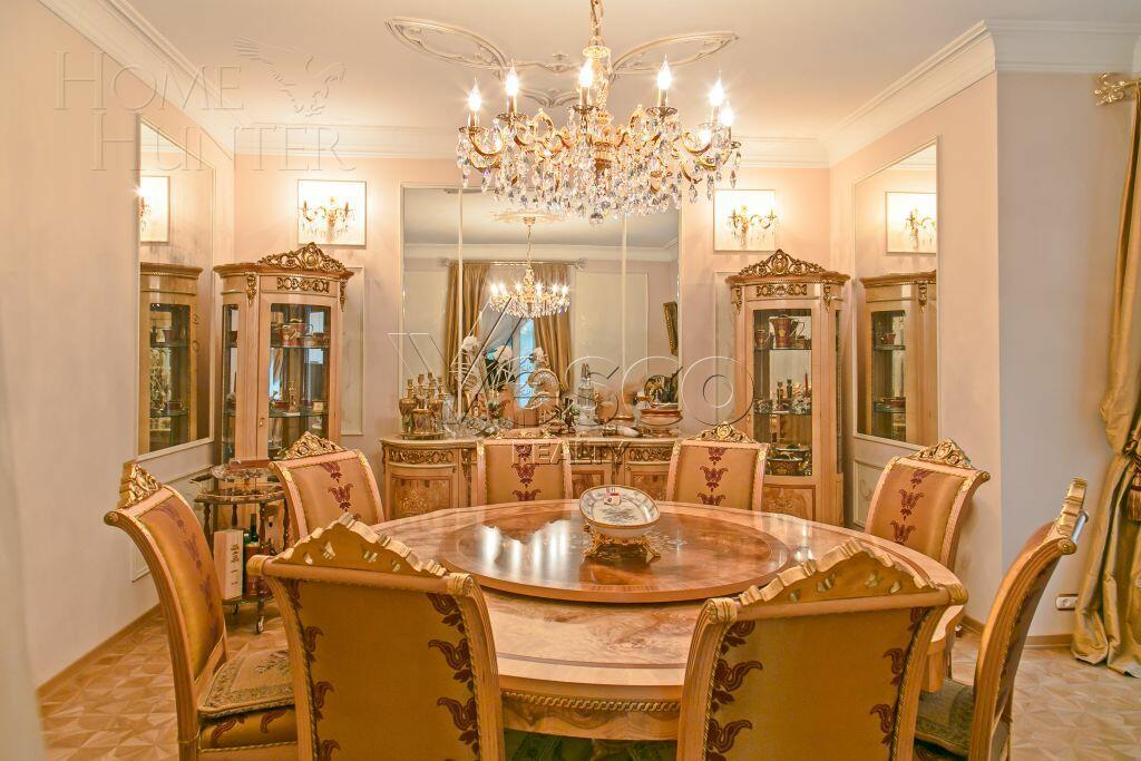 3-этажный коттедж 790 м² с отделкой