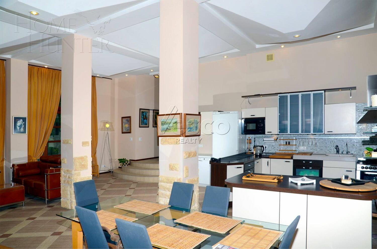 2-этажный коттедж 410 м² с отделкой