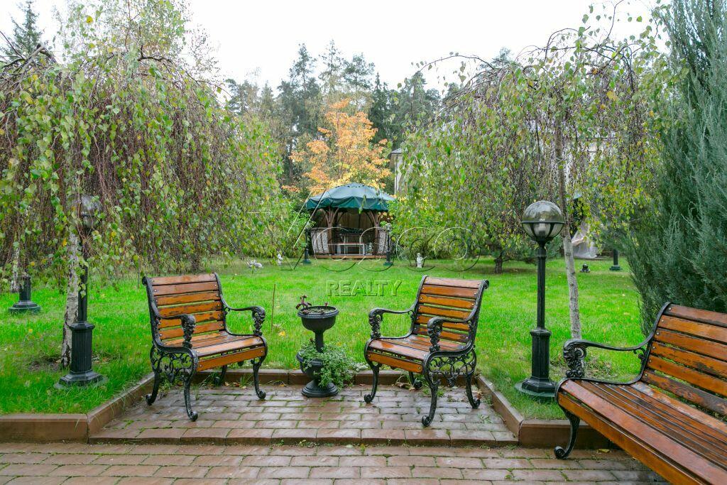 3-этажный коттедж 790 м² с отделкой