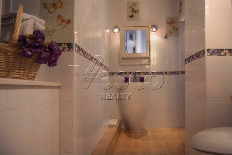 3-этажный коттедж 500 м² с отделкой