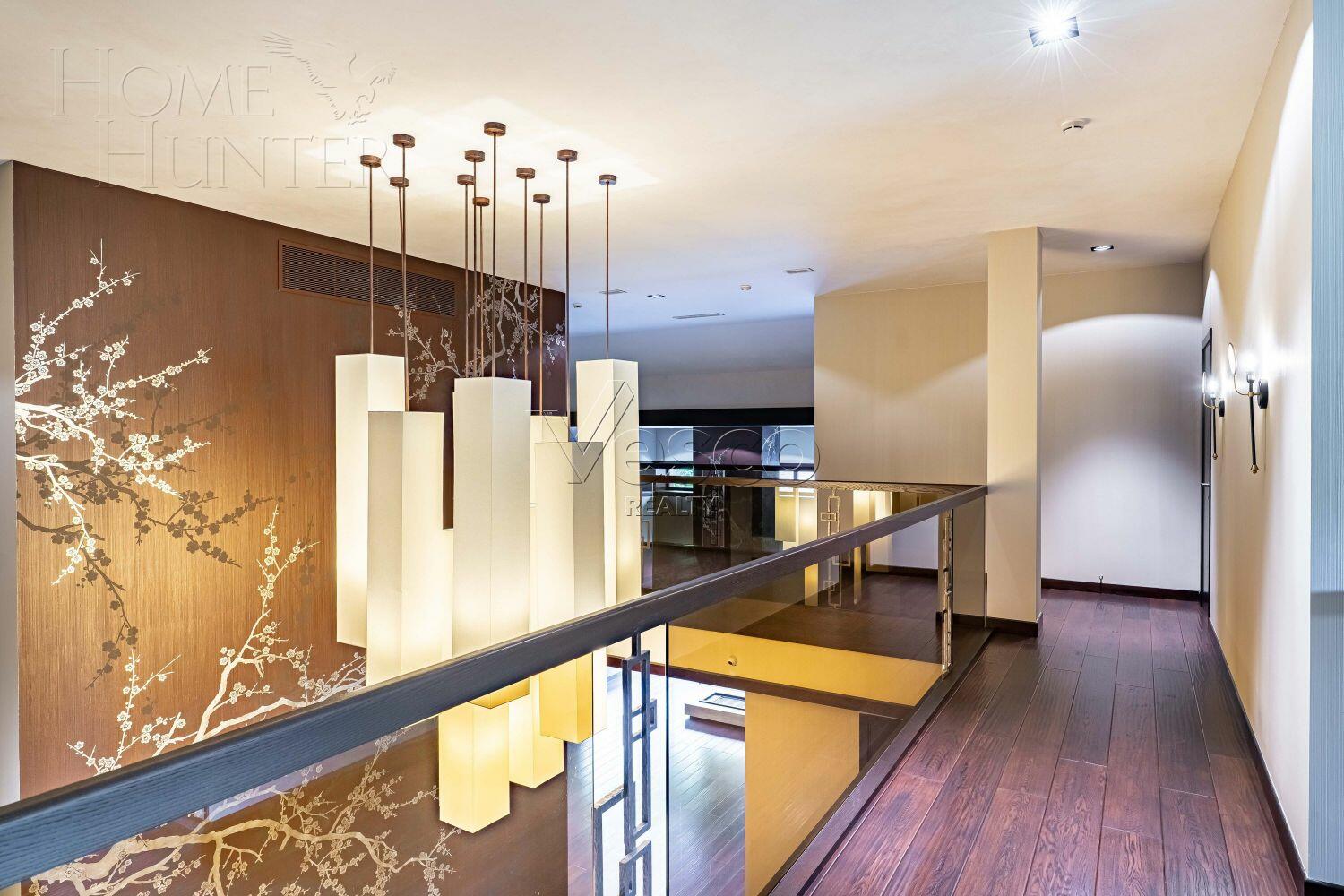 2-этажный коттедж 1 377 м² с отделкой