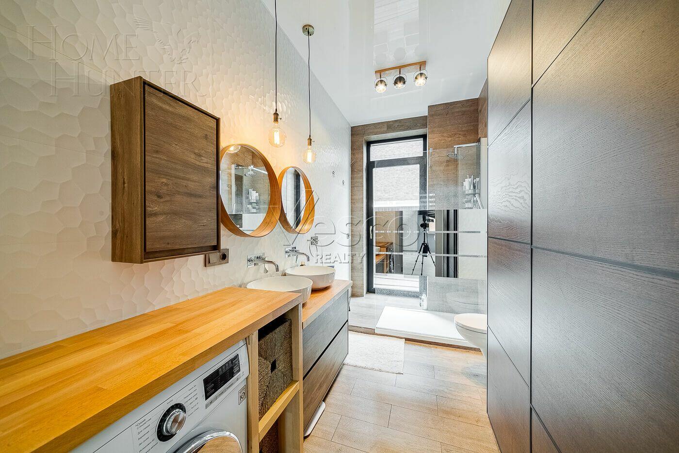 2-этажный коттедж 183 м² с отделкой