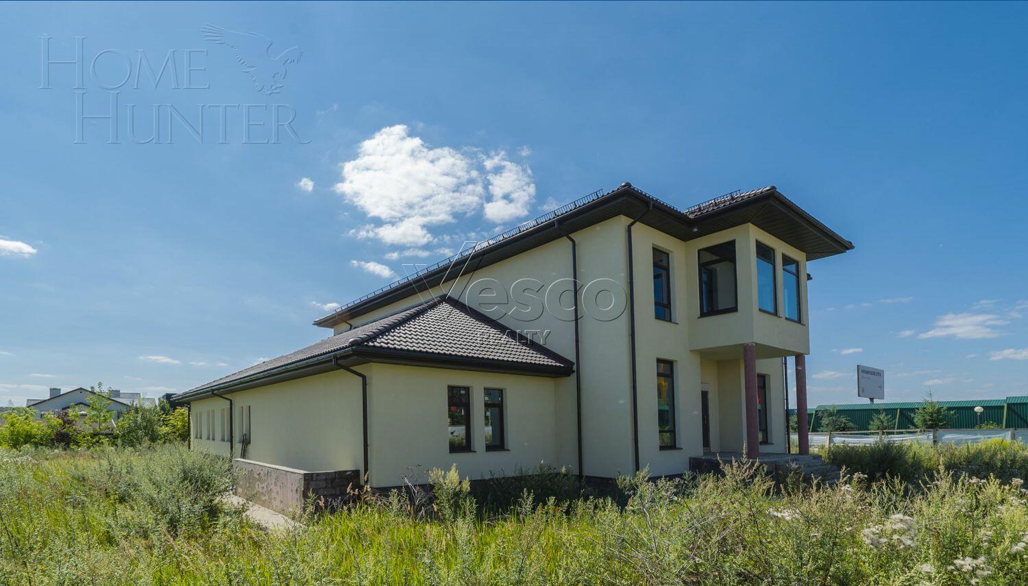 4-этажный коттедж 800 м² без отделки