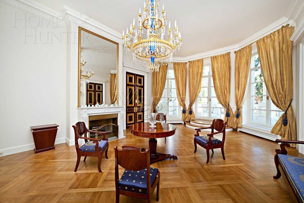 2-этажный коттедж 900 м² с отделкой