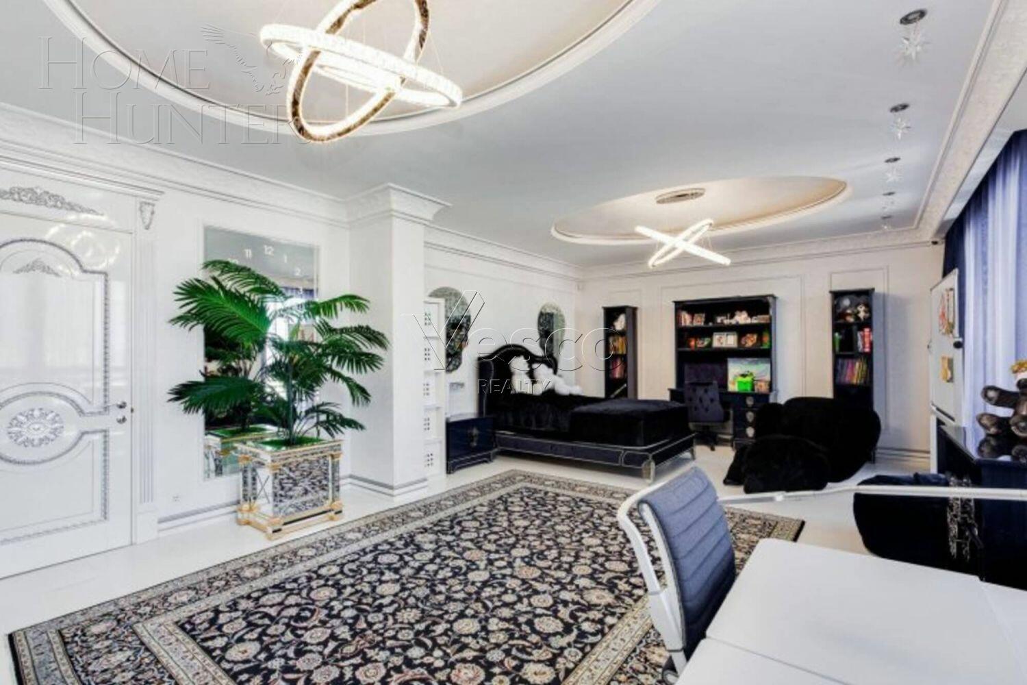 2-УРОВНЕВАЯ КВАРТИРА С ОТДЕЛКОЙ 721 М² НА 15 ЭТАЖЕ