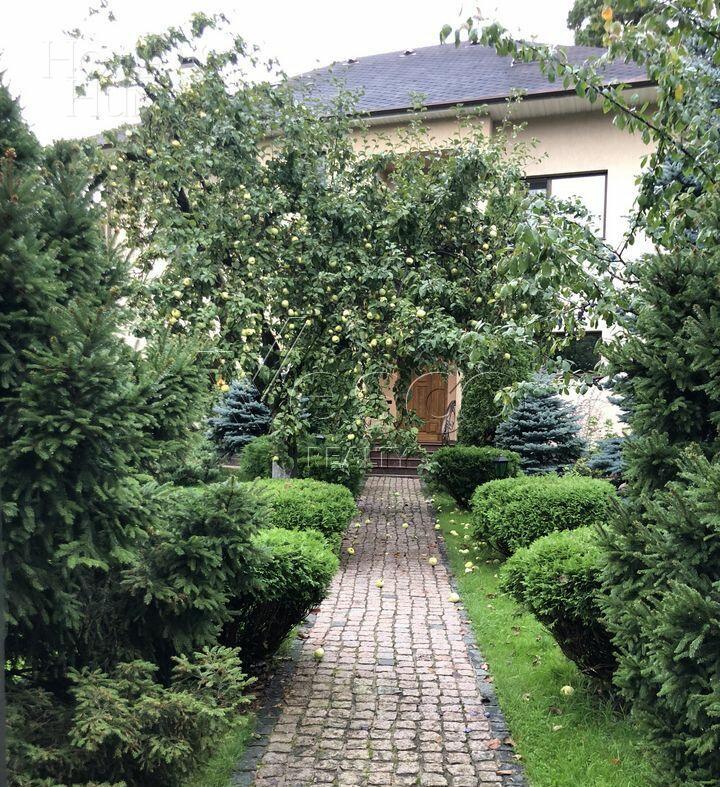 2-этажный коттедж 282 м² с отделкой