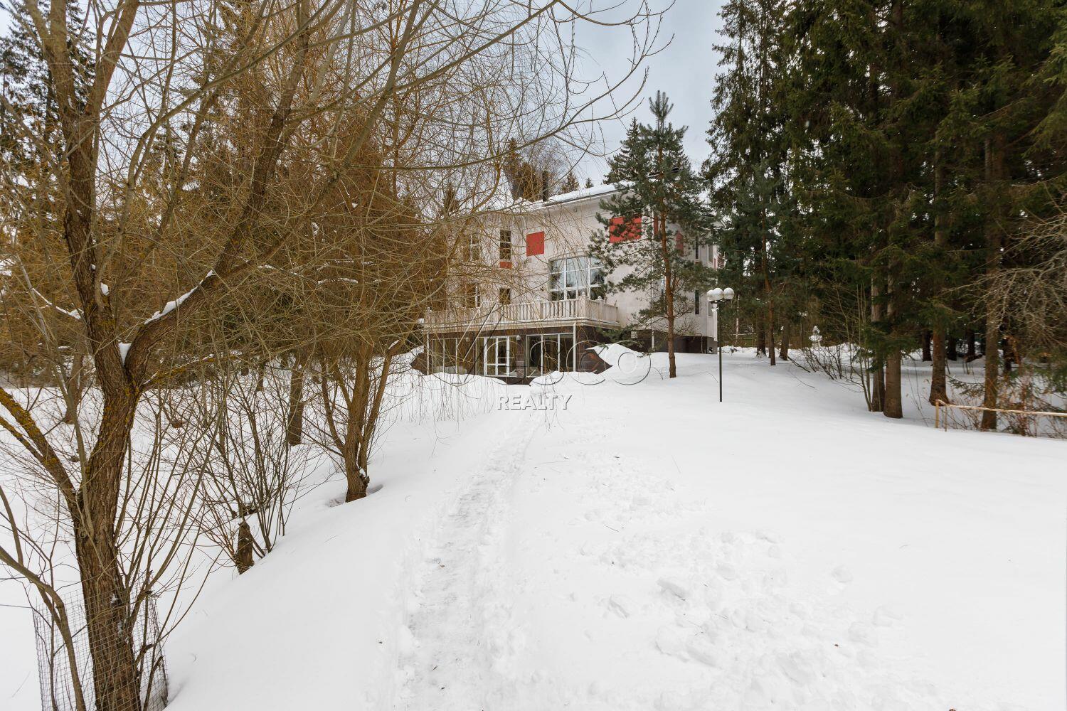 2-этажный коттедж 511 м² с отделкой