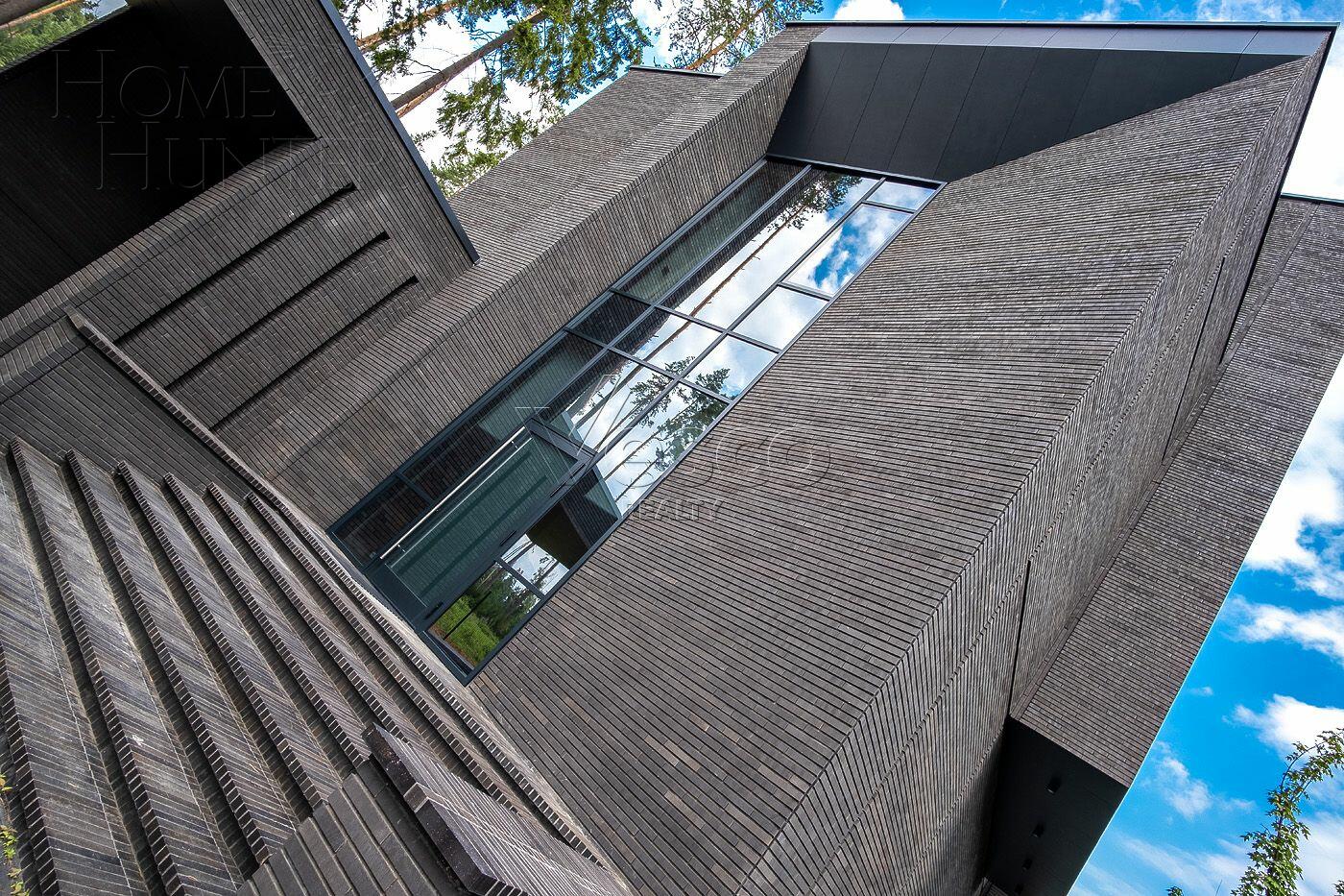 3-этажный коттедж 1 848 м² с отделкой