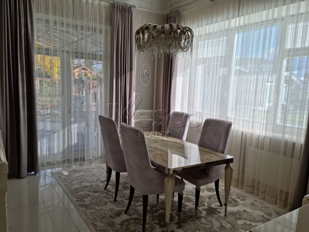 2-этажный коттедж 900 м² с отделкой