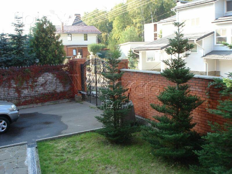 2-этажный коттедж 453 м² с отделкой