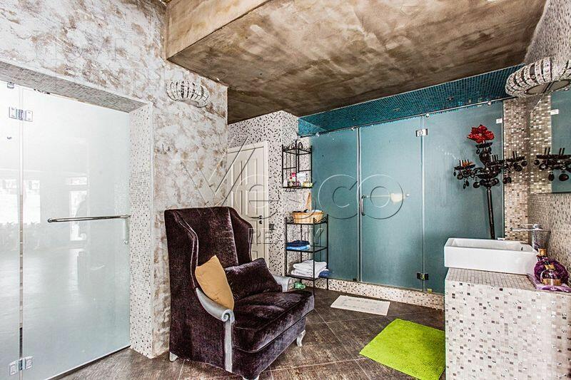 3-этажный коттедж 860 м² с отделкой