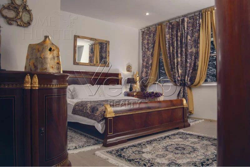 3-этажный коттедж 500 м² с отделкой