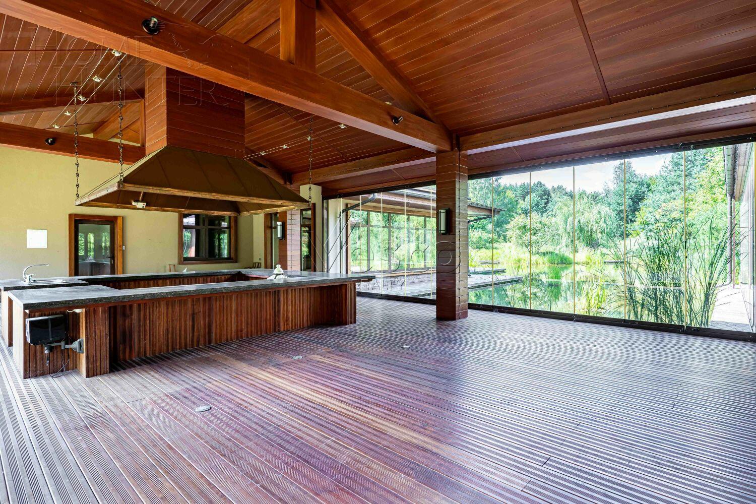 2-этажный коттедж 1 377 м² с отделкой