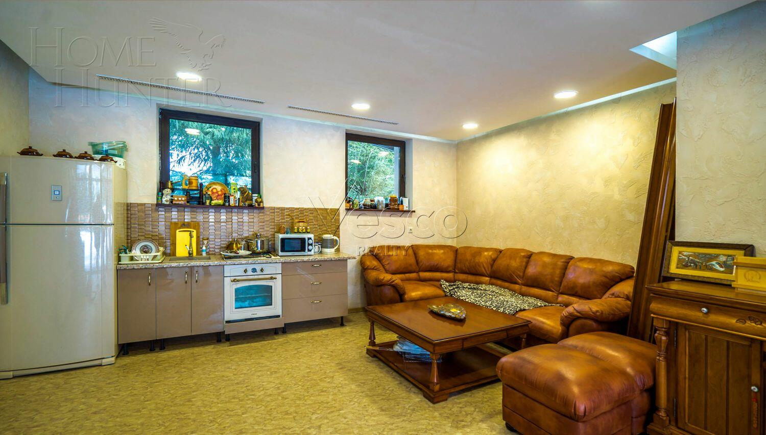 2-этажный коттедж 866 м² с отделкой