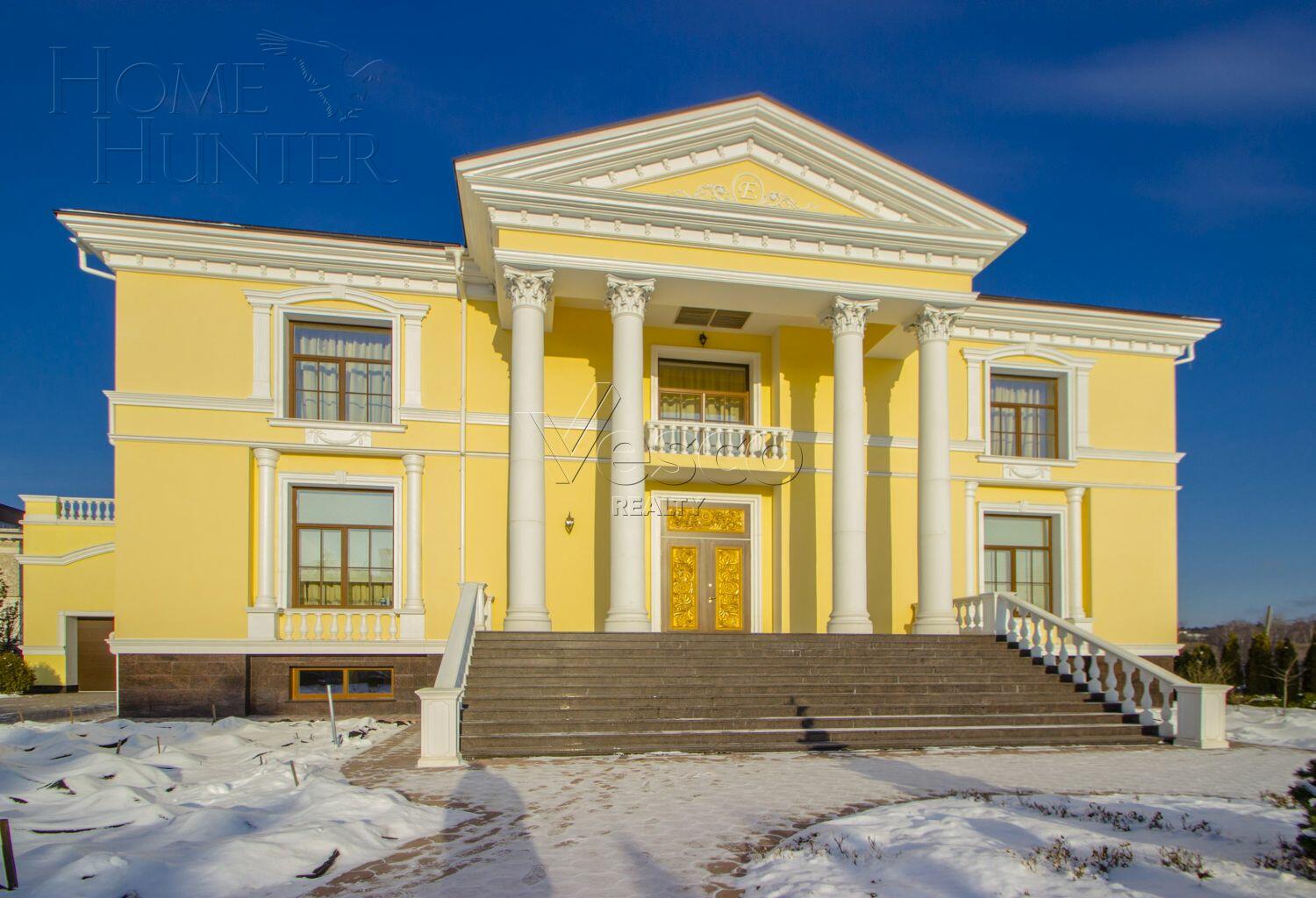 2-этажный коттедж 3 000 м² с отделкой