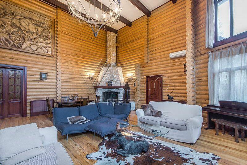 3-этажный коттедж 600 м² с отделкой