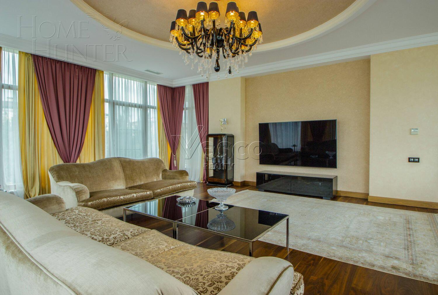 2-этажный коттедж 1 250 м² с отделкой