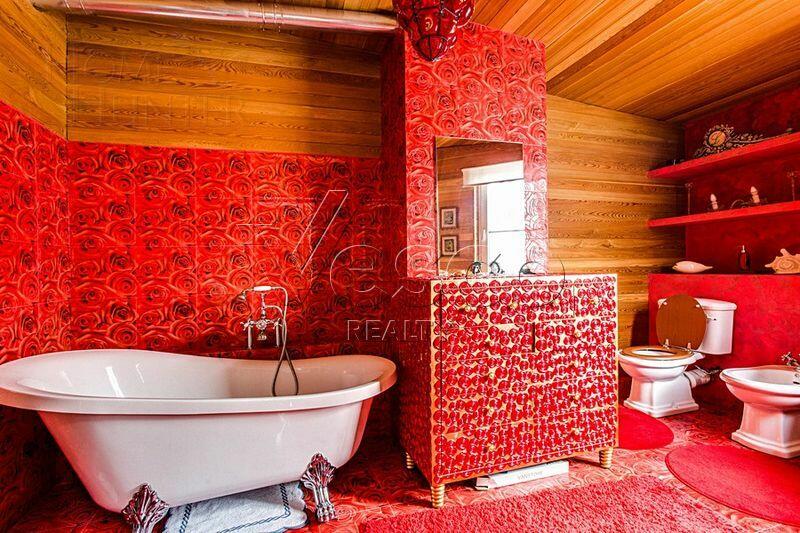 3-этажный коттедж 860 м² с отделкой