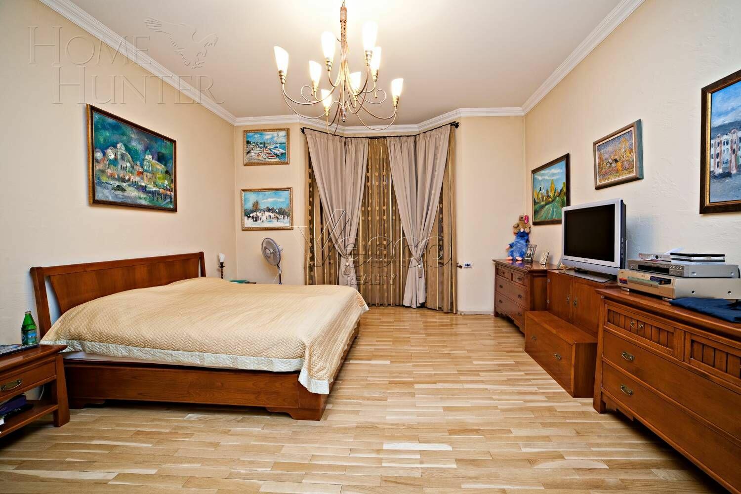 2-этажный коттедж 550 м² с отделкой