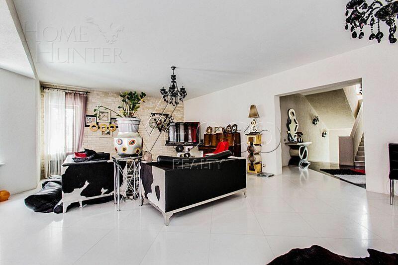 3-этажный коттедж 860 м² с отделкой