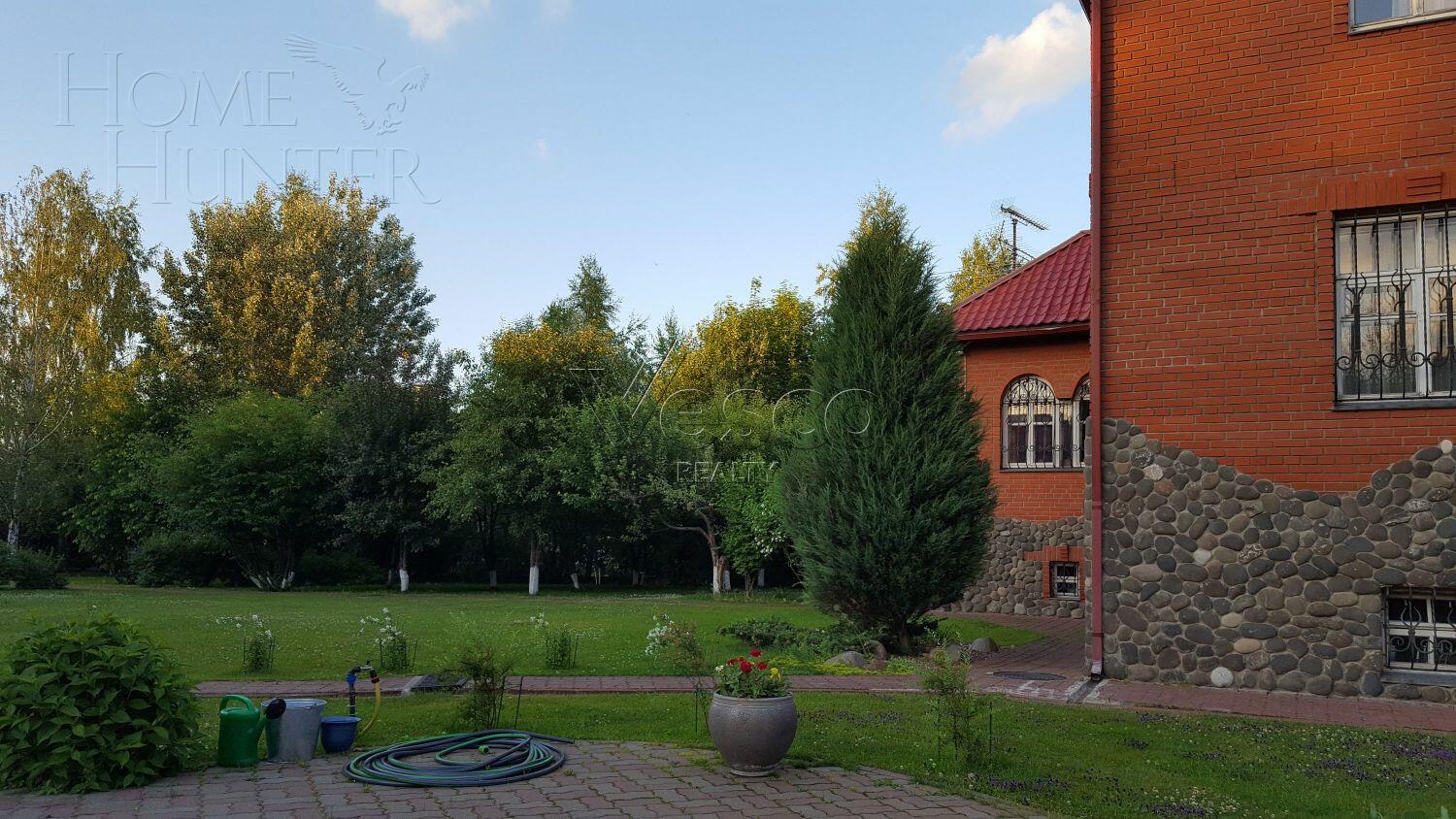 2-этажный коттедж 530 м² с отделкой