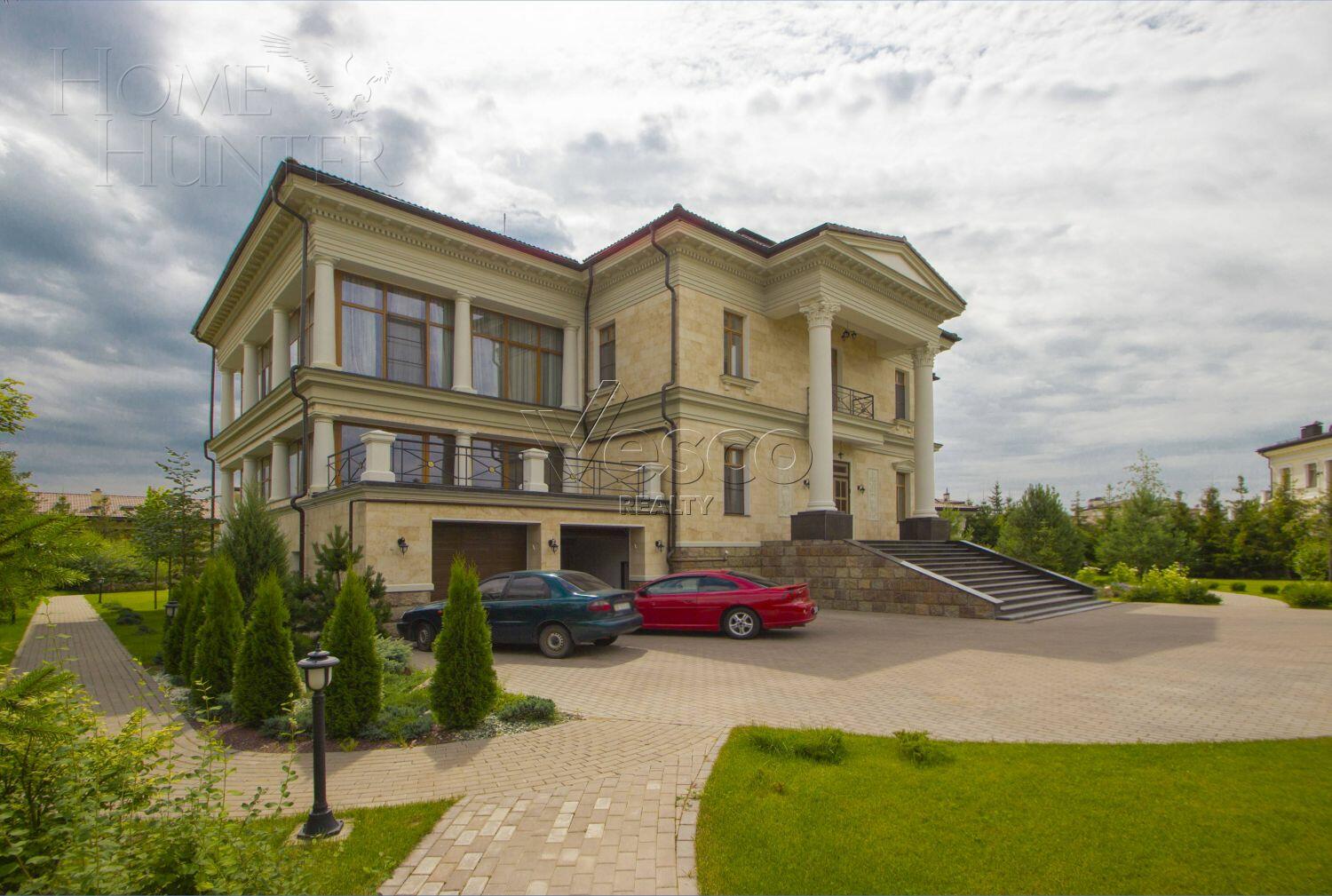 2-этажный коттедж 1 250 м² с отделкой