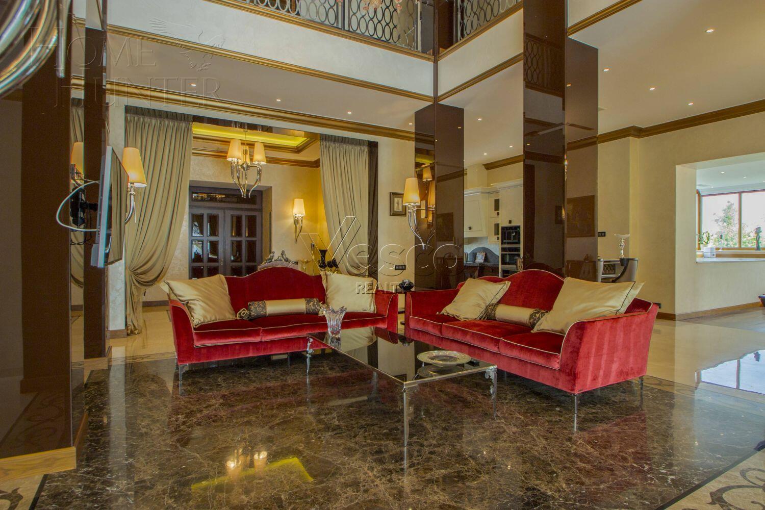 2-этажный коттедж 1 250 м² с отделкой