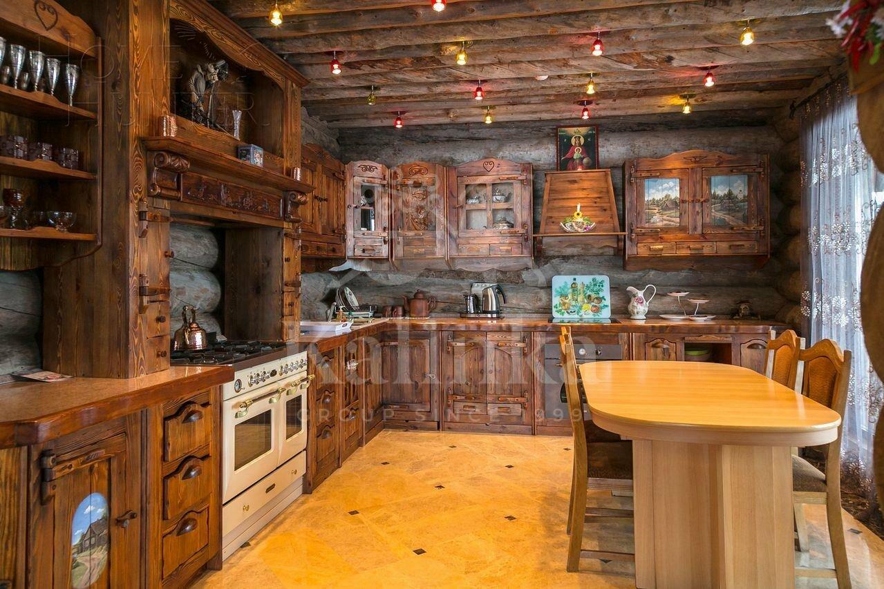 2-этажный коттедж 4 000 м² с отделкой