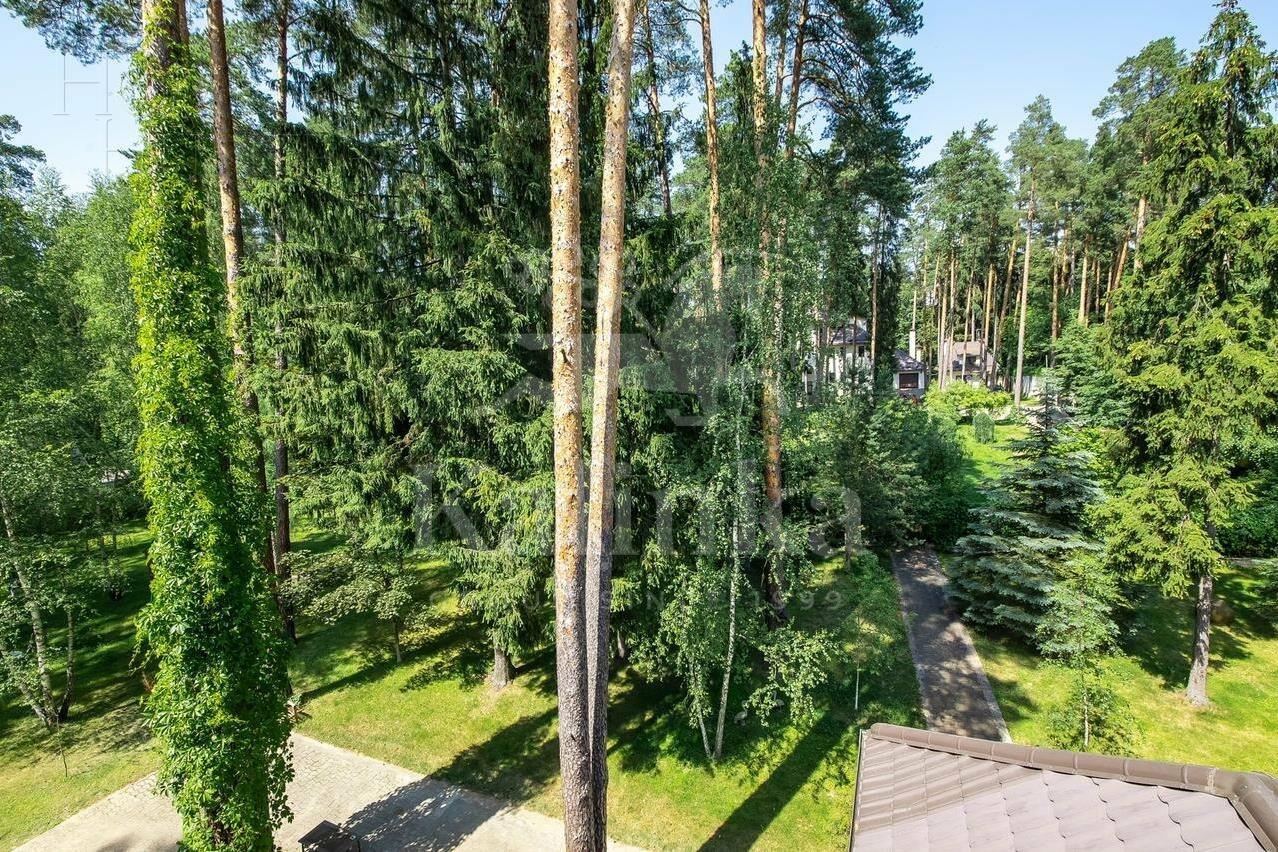 2-этажный коттедж 850 м² с отделкой