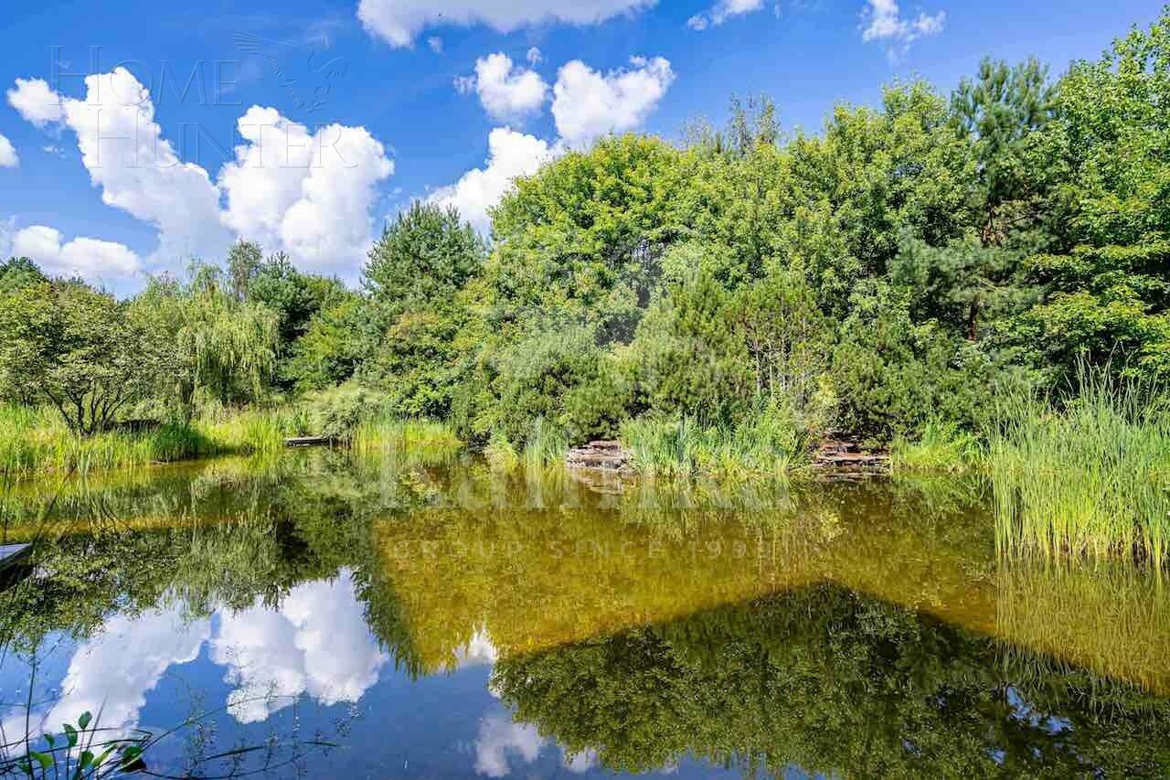 2-этажный коттедж 1 377 м² с отделкой