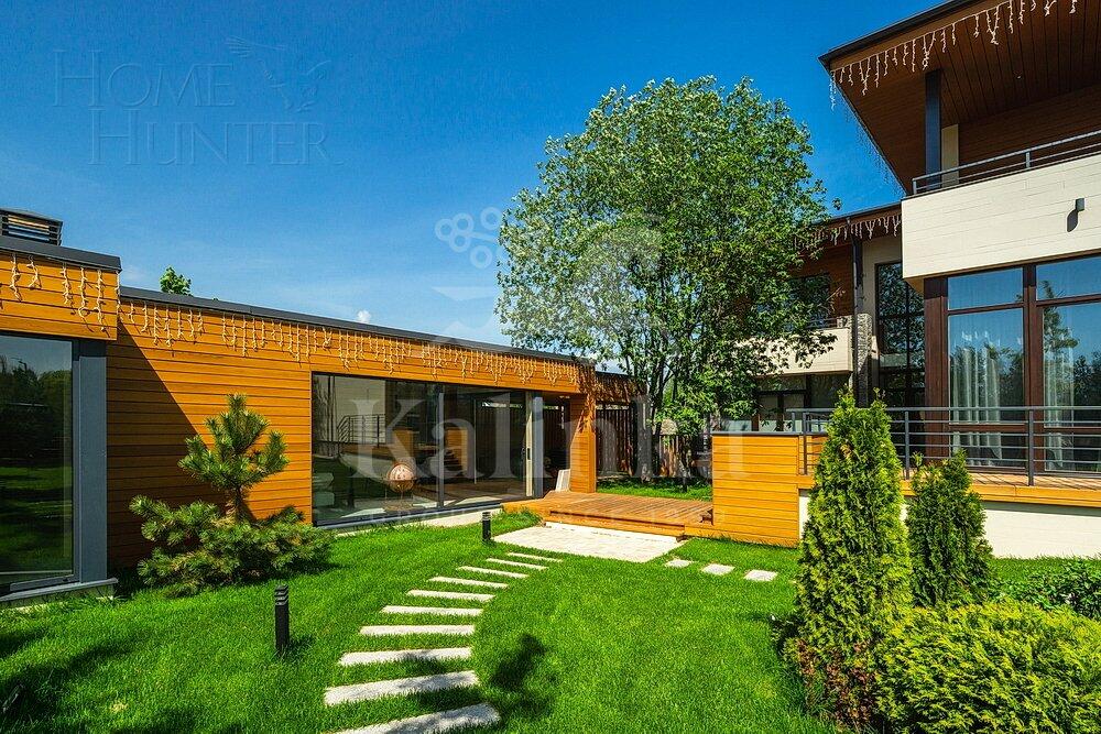 2-этажный коттедж 590 м² с отделкой