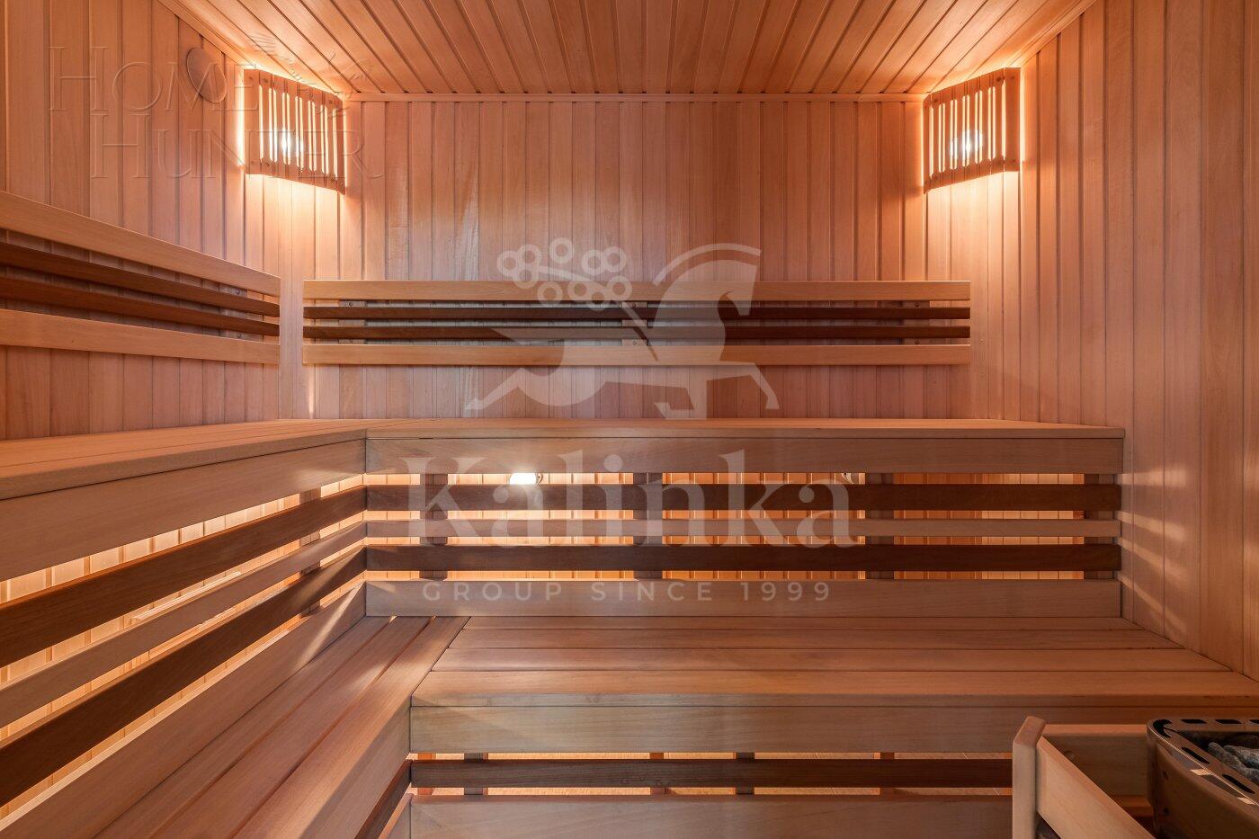 3-этажный коттедж 1 650 м² с отделкой