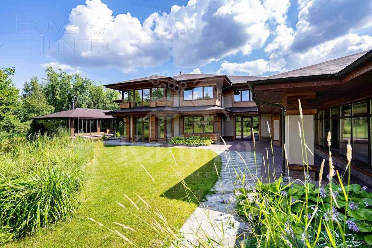 2-этажный коттедж 1 377 м² с отделкой