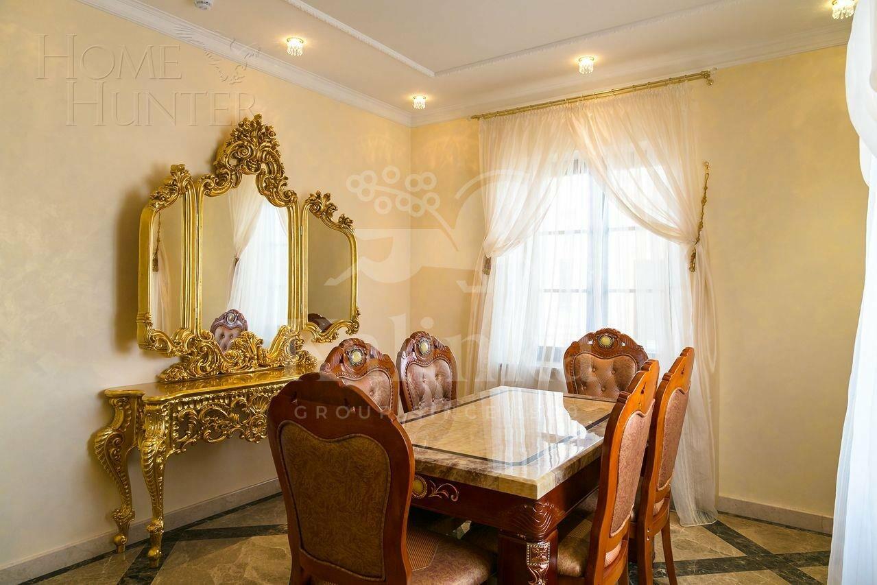 2-этажный коттедж 4 000 м² с отделкой