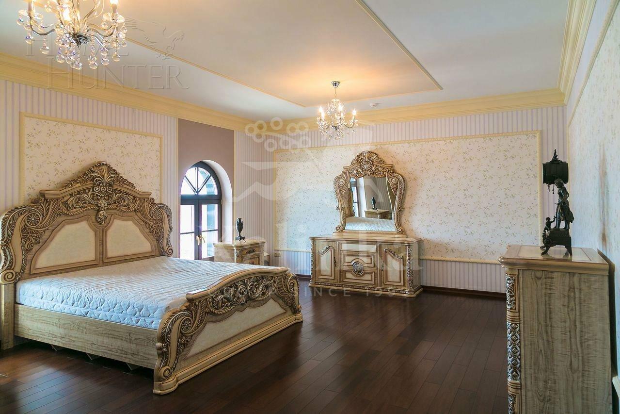 2-этажный коттедж 4 000 м² с отделкой