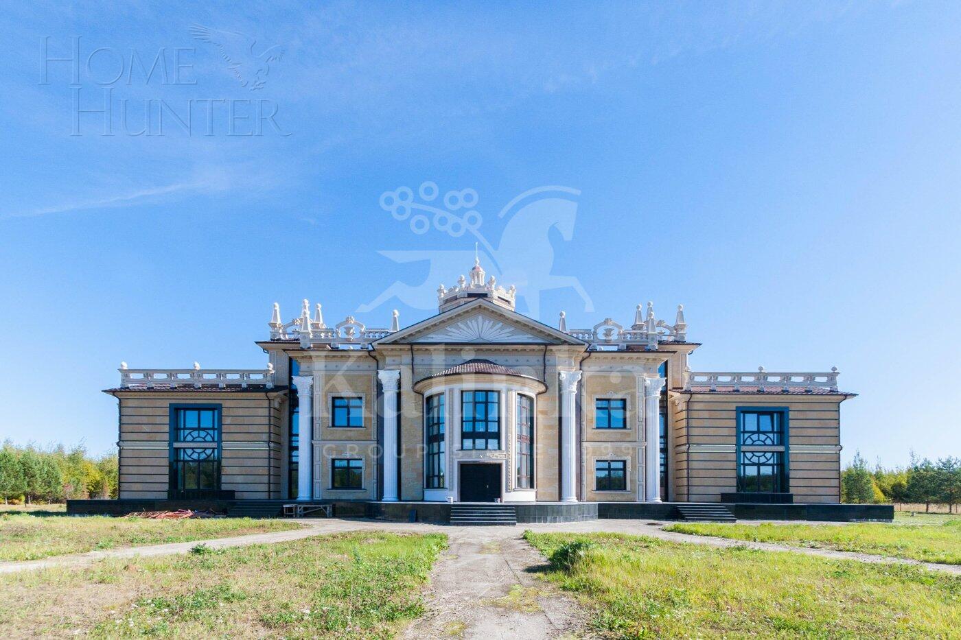 2-этажный коттедж 4 000 м² с отделкой