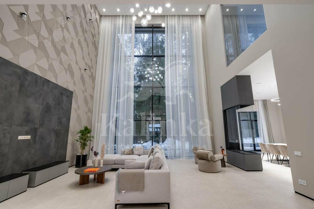 2-этажный коттедж 720 м² с отделкой