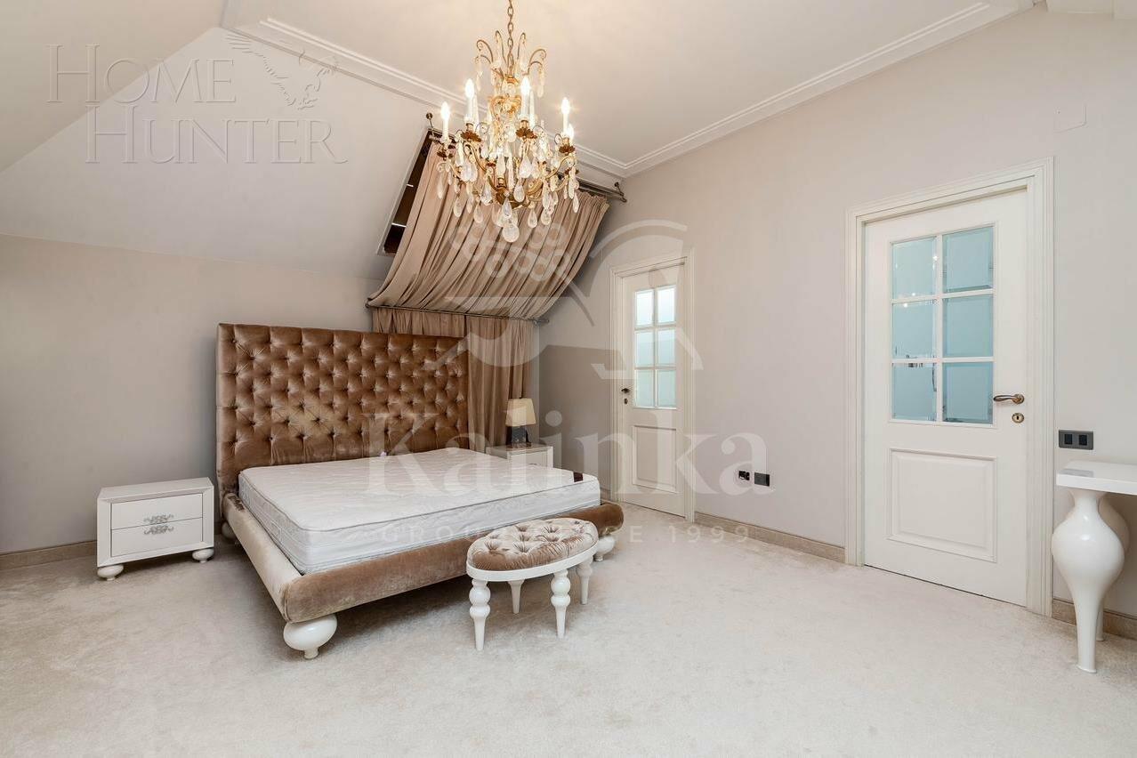 2-этажный коттедж 850 м² с отделкой